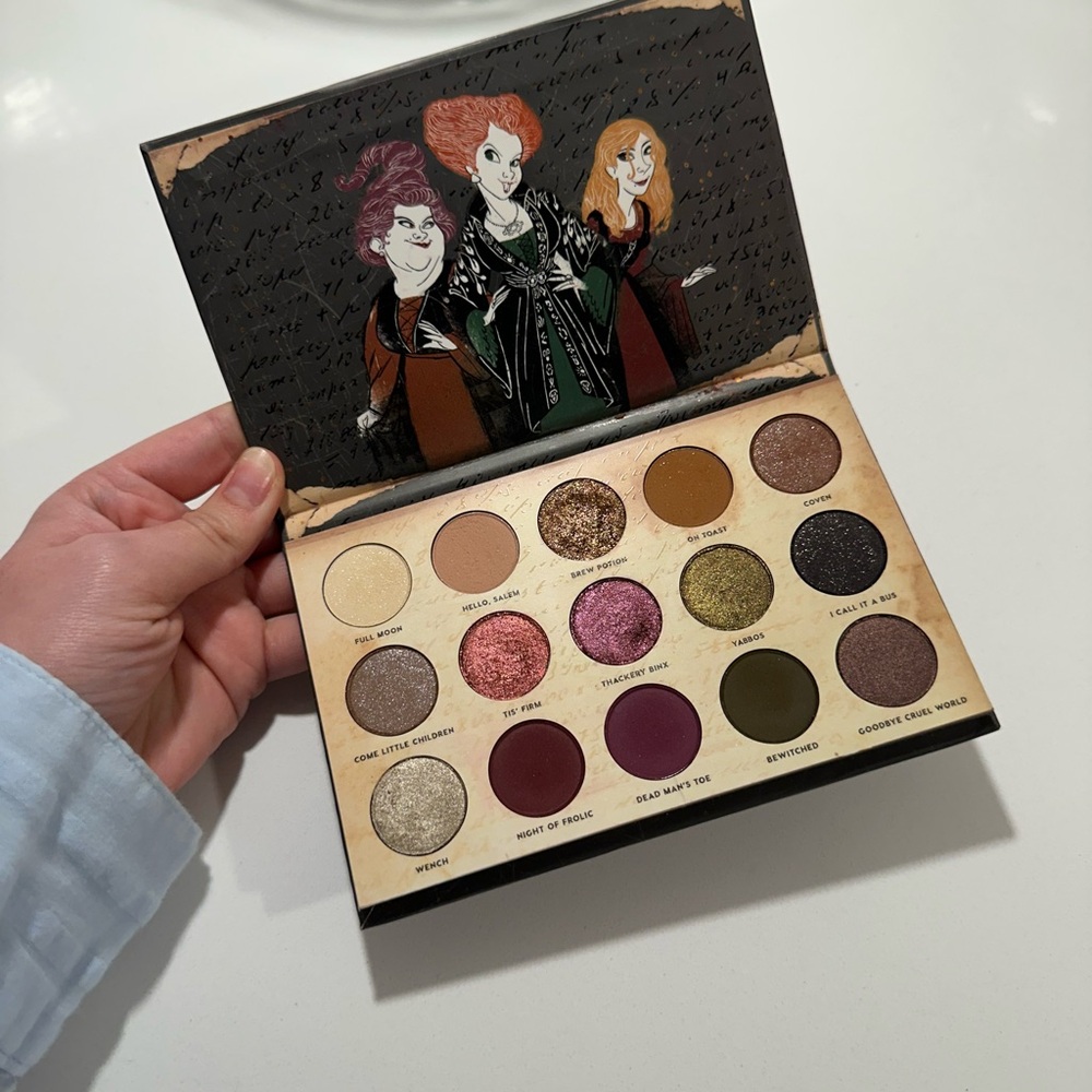 Colourpop Hocus Pocus Eyeshadow Palette